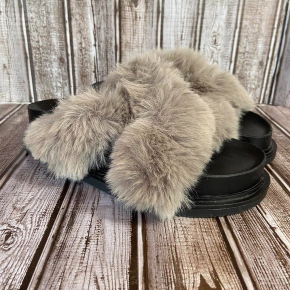 Zara platform fuzzy sandals like new 8